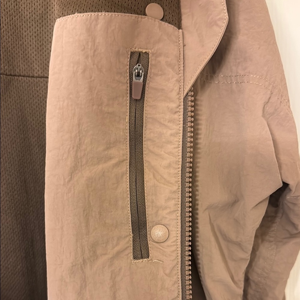 LIV Outdoor Women’s Jacket - Picture 8 of 12